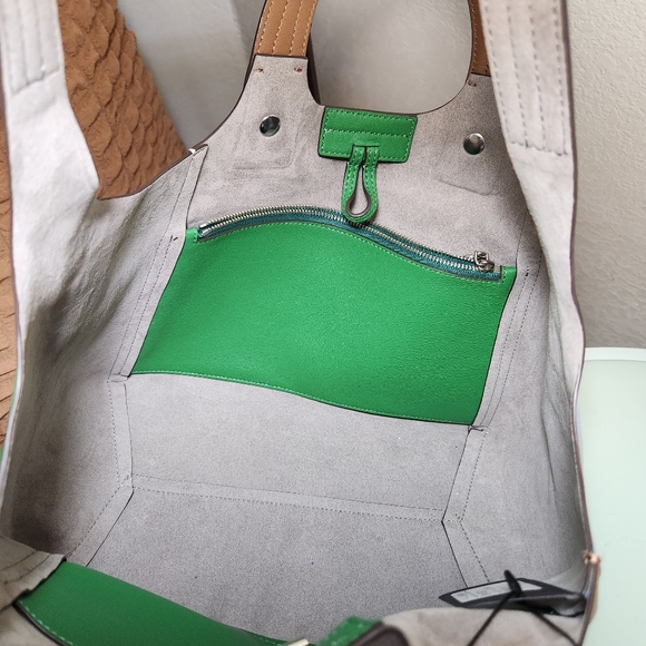 TORY Burch colorblock tote - Picture 7 of 9